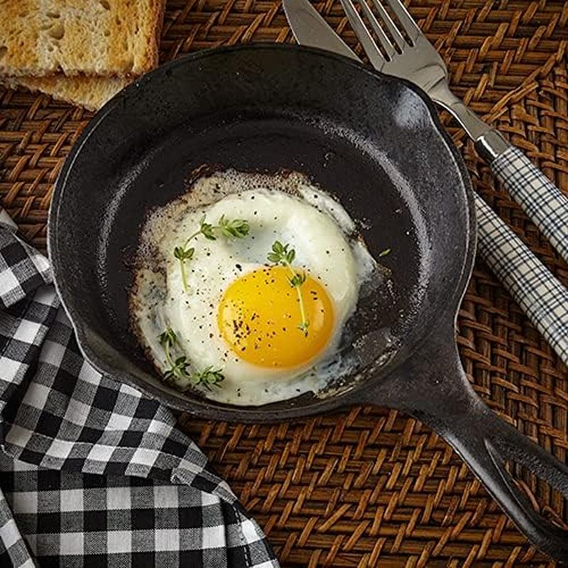 6インチ鋳鉄製スキレット、ドリップスパウト付きフライパン、プ - Camping Cooking Frying Pan のレビューと価格